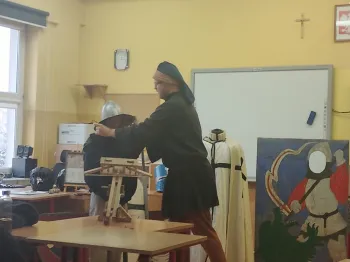 img_20251126_121811_sr